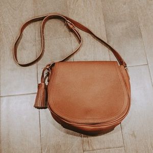 Crossbody purse